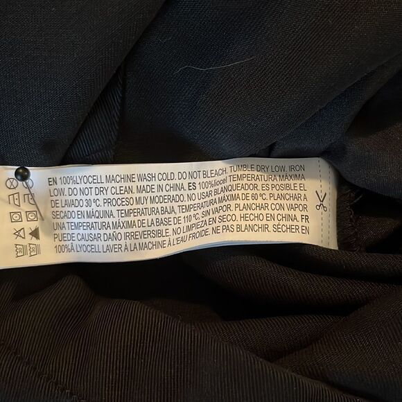 Forever 21 black button front dress w/ front pockets & belt loops. Super cute. - Picture 13 of 15